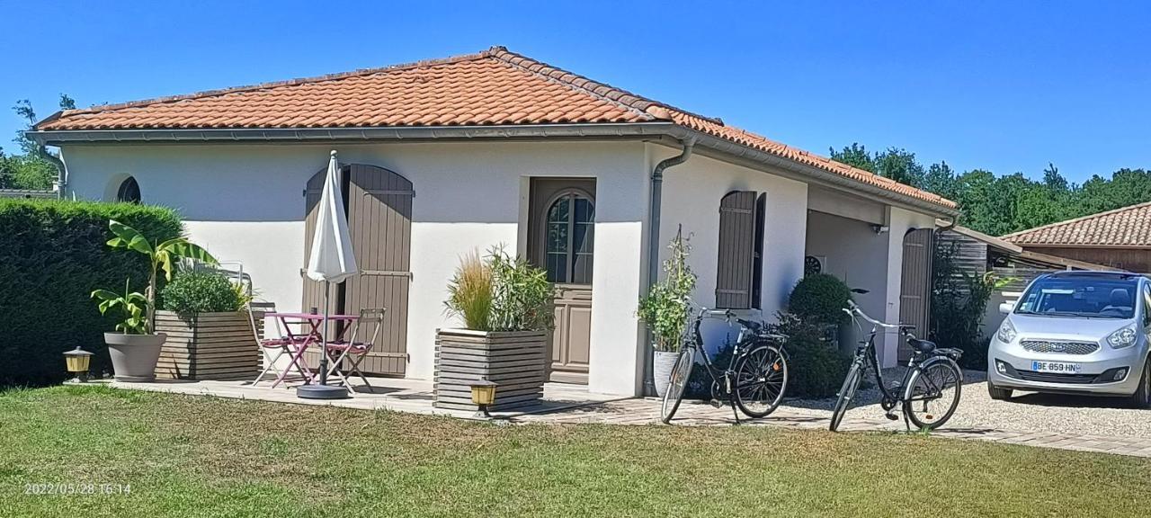 Studio Independant Mios Bourg Exterior foto